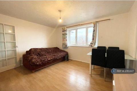 1 bedroom flat to rent, Greenslade Road, Barking, IG11