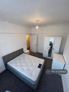 3 bedroom terraced house to rent, Alpha Street West, Salford, M6