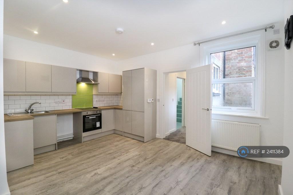 Brand New 2 Bedroom Flat To Rent Only...