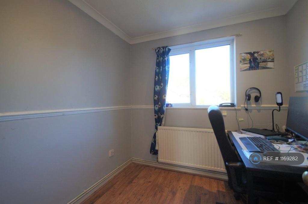 Bedroom3/Office