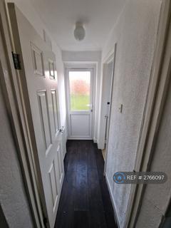 1 bedroom flat to rent, Salcombe Road, London, E17