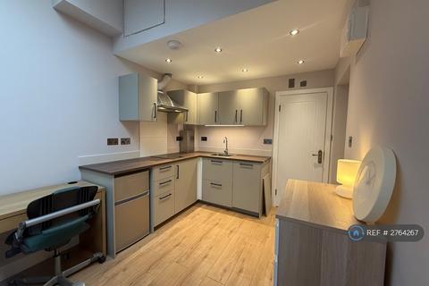 1 bedroom in a house share to rent, Topcliffe Way, Cambridge, CB1