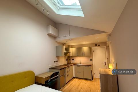 1 bedroom in a house share to rent, Topcliffe Way, Cambridge, CB1