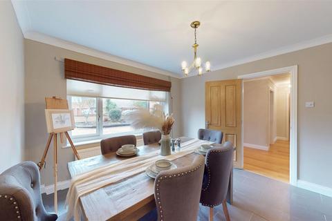 4 bedroom detached house to rent, Eastgate, Deeping St. James, Peterborough