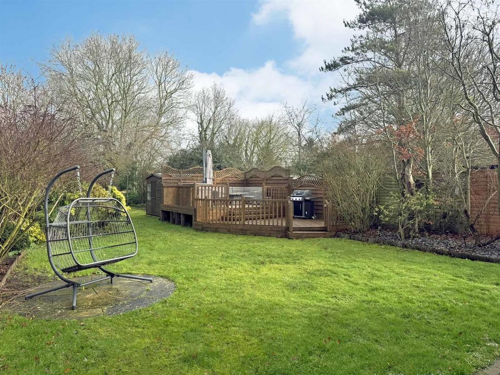 Garden 1.jpg