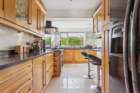 4 bedroom detached house for sale, Garners Road, Chalfont St Peter SL9
