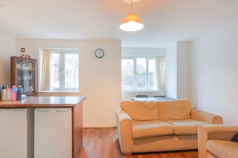 2 bedroom flat for sale, Shaw Lane, Prescot L35