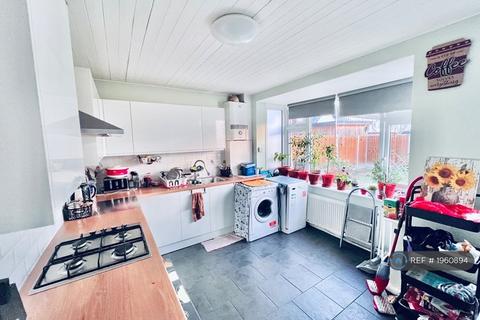 undefined, Seaforth Avenue, Southend-On-Sea, SS2