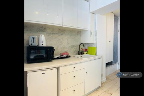 undefined, Baker Street, Brighton, BN1