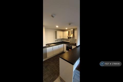 2 bedroom flat to rent, Tredegar Road, London, E3