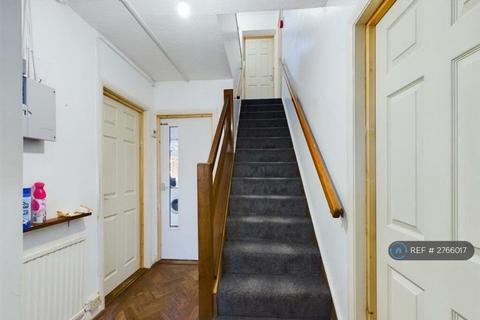 undefined, Northumberland Avenue, Aylesbury, HP21