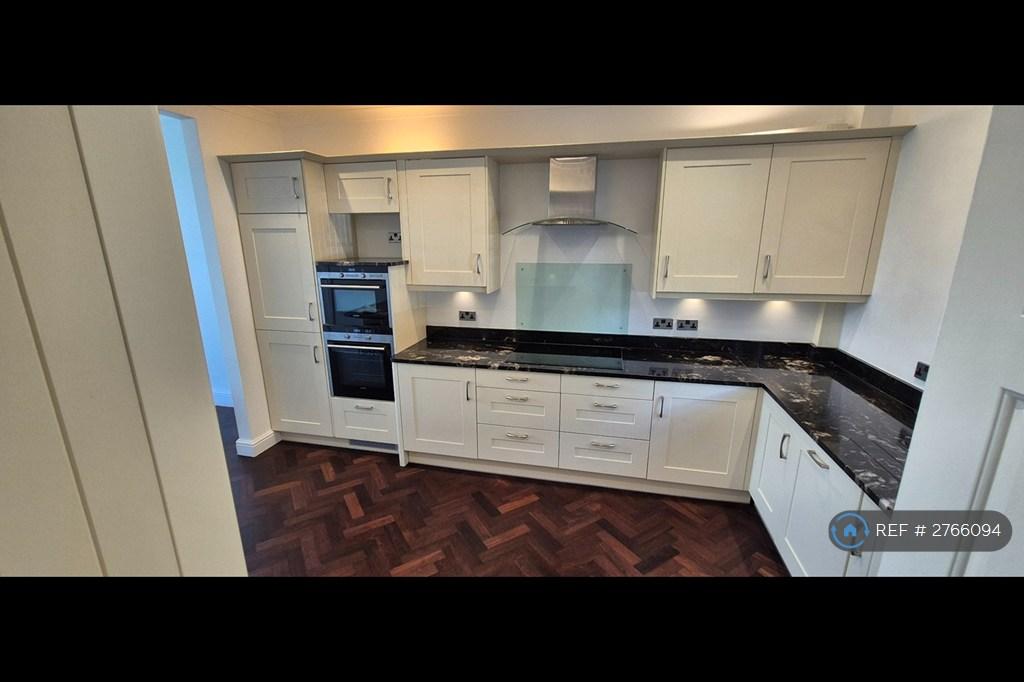 Kitchen Ovens / Induction Hob