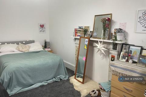 undefined, Barrington Drive, Glasgow, G4