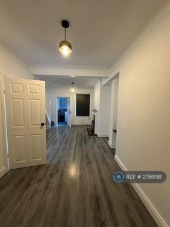 2 bedroom terraced house to rent, Manningham Road, Liverpool, L4