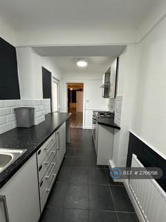 2 bedroom terraced house to rent, Manningham Road, Liverpool, L4
