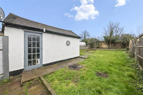 3 bedroom bungalow for sale, Cavendish Avenue, Ruislip HA4