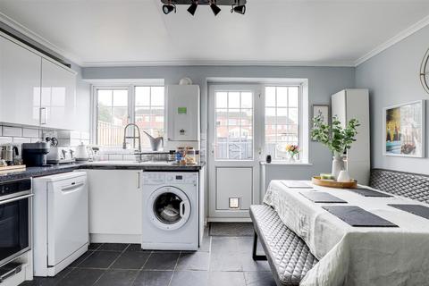 undefined, Gleneagles Drive, Nottingham NG5