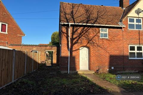 3 bedroom terraced house to rent, Margaret Paston Avenue, Norwich, NR3