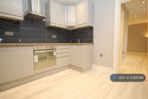 undefined, High Street, Carshalton, SM5