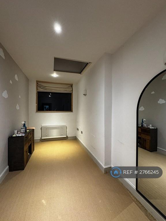 Small Bedroom Or Office