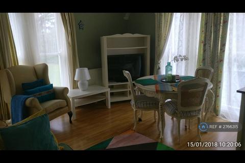 2 bedroom flat to rent, Knighton Park Road, Leicester, LE2