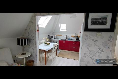 undefined, Knighton Park Road, Leicester, LE2