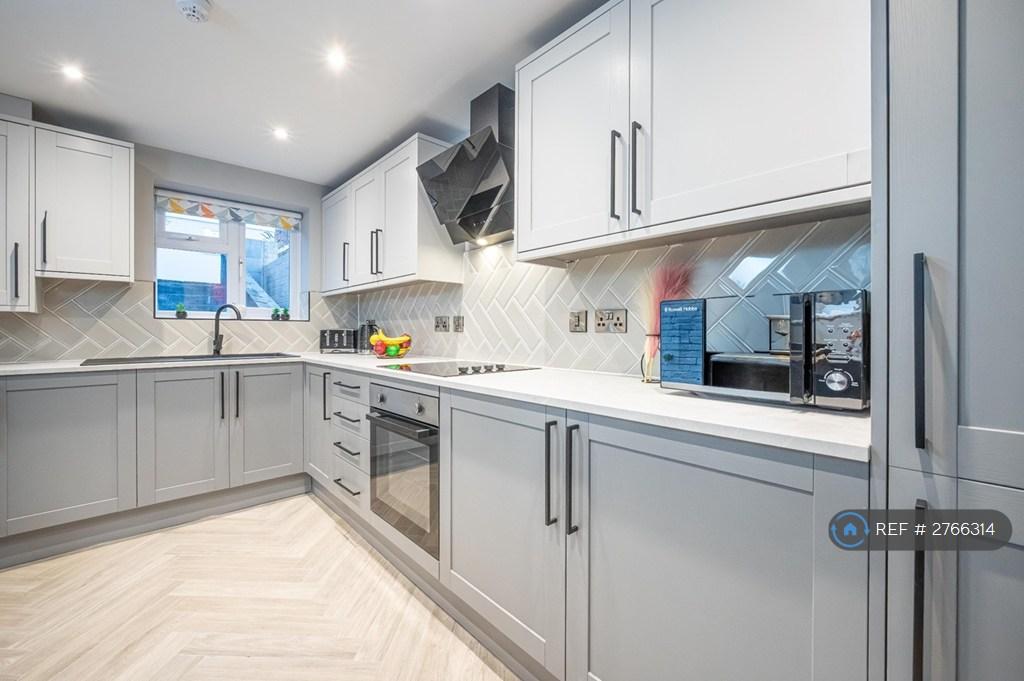 Communal Kitchen