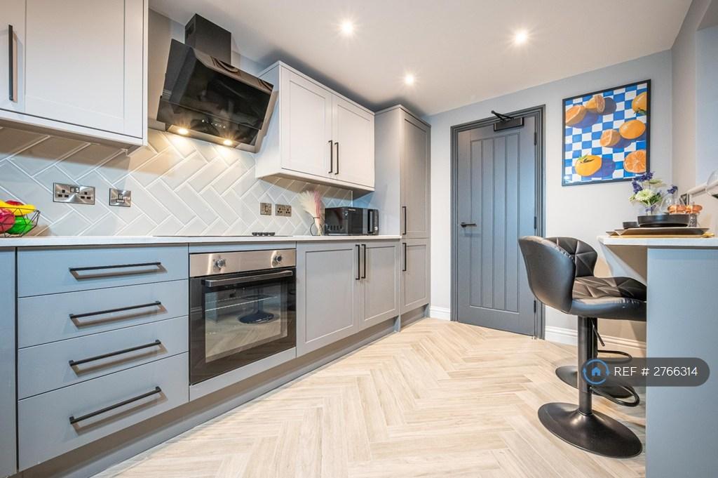 Communal Kitchen