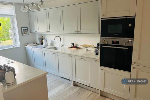 undefined, Belvedere Court, Kt2 7Sj, KT2