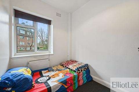 2 bedroom apartment for sale, North End Road, Wembley HA9