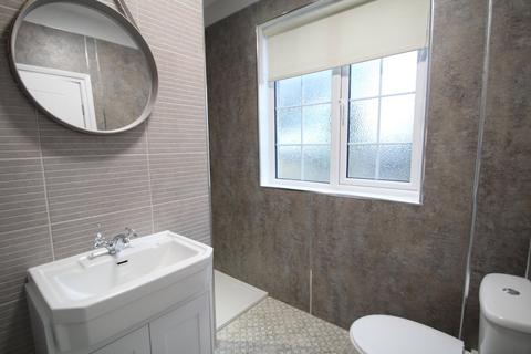 3 bedroom detached house to rent, Elmete Lane, Leeds, West Yorkshire, LS8