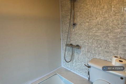 1 bedroom flat to rent, Fleet, Hampshire, GU51