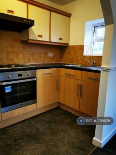 1 bedroom flat to rent, Waynes Court, Luton, LU1