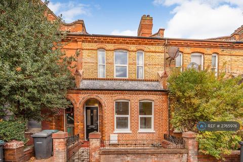 undefined, Lymington Avenue, London, N22
