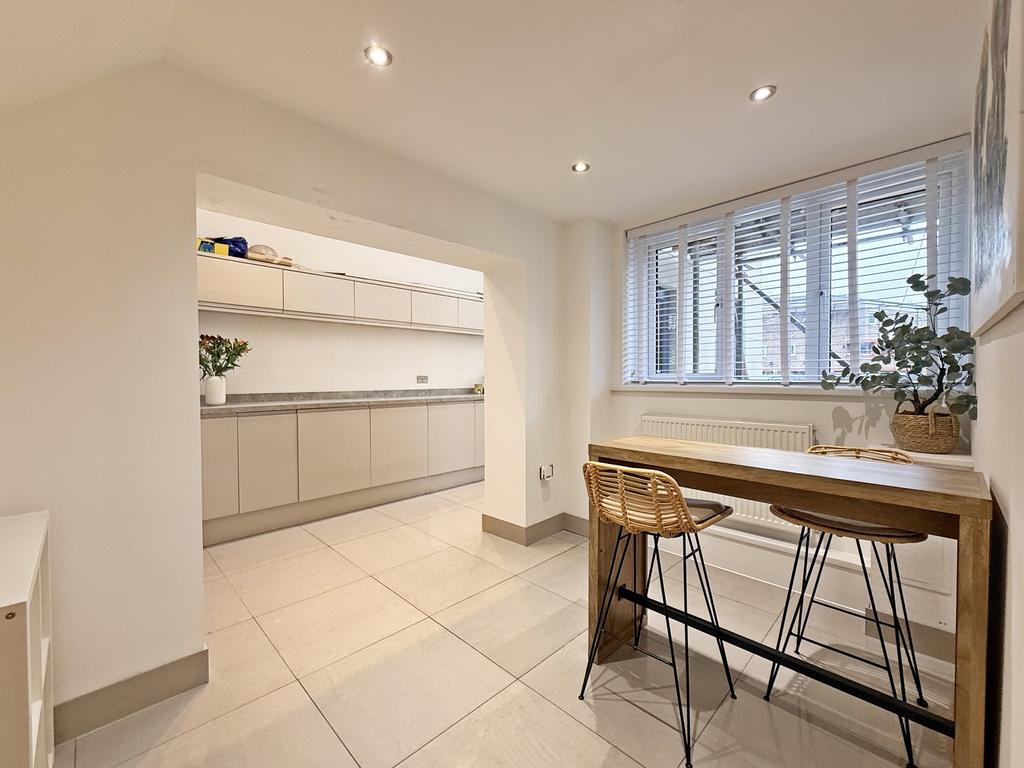 Breakfast Room