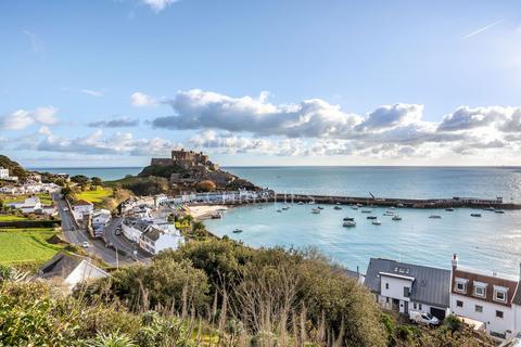 4 bedroom detached house for sale, Mont Sur Mer