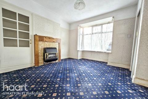 undefined, Fairford Crescent, Swindon