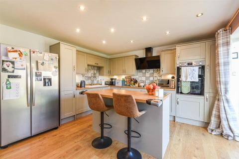 undefined, Chesham Drive, Preston PR4