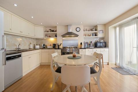 4 bedroom terraced house for sale, Severn Drive, Upton-Upon-Severn, WR8