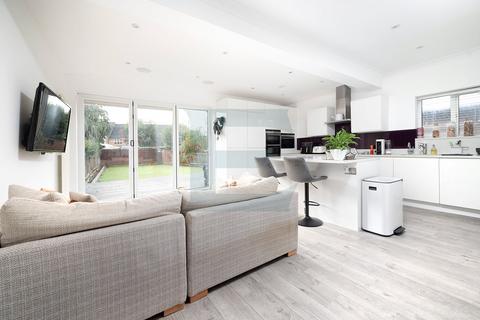 undefined, Bunns Lane, Mill Hill, London, NW7
