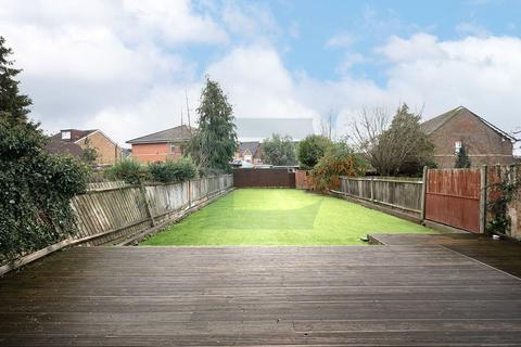 undefined, Bunns Lane, Mill Hill, London, NW7