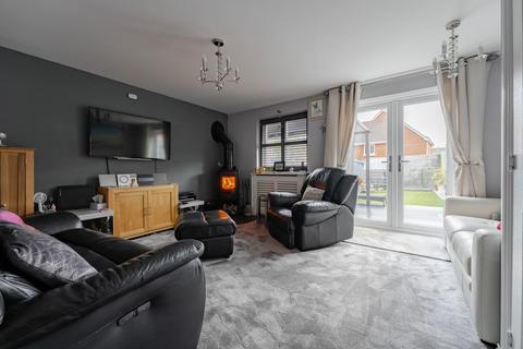 3 bedroom end of terrace house for sale, Redpoll Road, Costessey, NR8