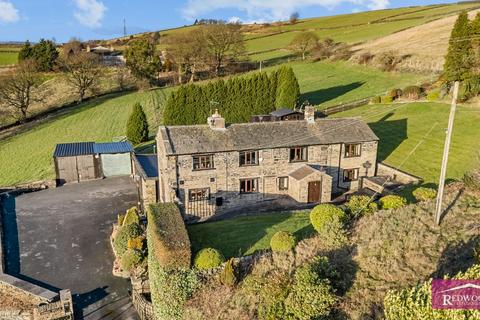 4 bedroom detached house for sale, Southowram HX3