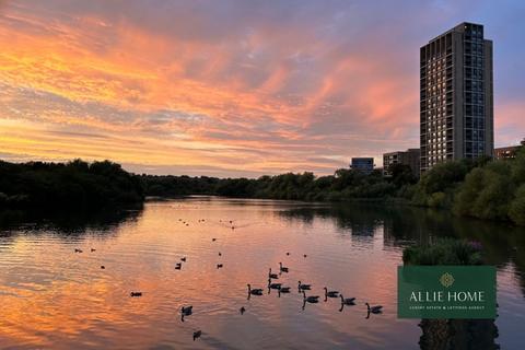 3 bedroom flat for sale, 3 Moorhen Drive, London NW9