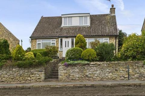 2 bedroom detached house for sale, High Street, Thornton-Le-Dale, YO18