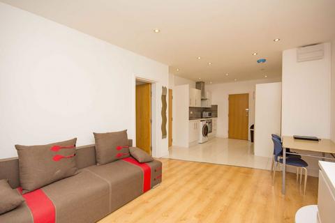 1 bedroom flat to rent - Neeld Crescent, London NW4