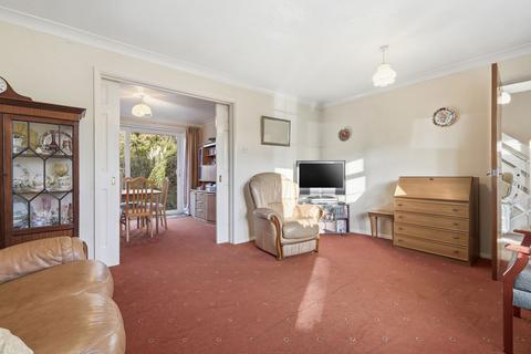 4 bedroom detached house for sale, Avenue Road, Ingatestone, CM4