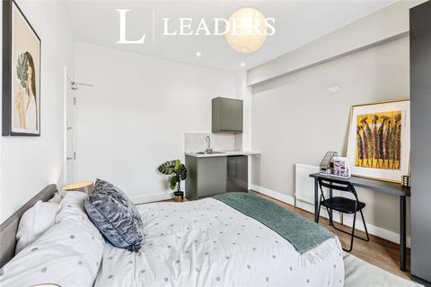 1 bedroom in a house share to rent, Surbiton Road, Southend-on-Sea, Essex, SS2