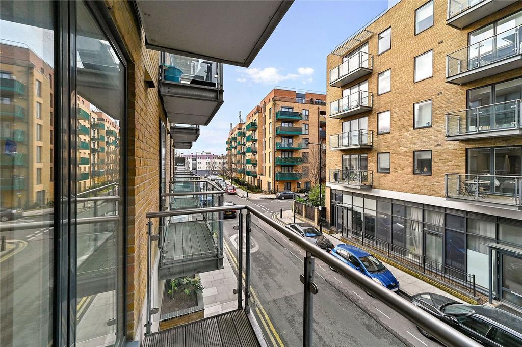 Caspian Wharf, E3
