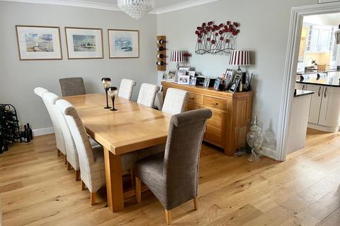 3 bedroom semi-detached house for sale, Chyngton Lane, Seaford